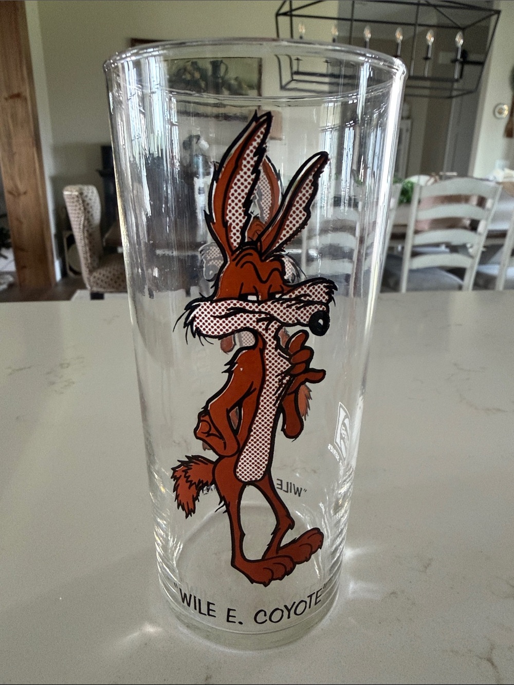 1973 Warner Bros. Wile E. Coyote Glass- Pepsi Series